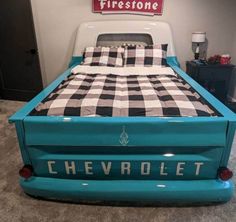 the bed is made up to look like an old chevrolet truck