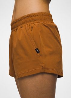 A Lightweight Pull-on Short That's A Packable Staple Because It's Wrinkle-resistant. Flowy Fitness Shorts, Perm, Wrinkle Free, Invisible Zipper, Travel Outfit, Wide Leg Pants, New Color, Elastic Waist, Sun