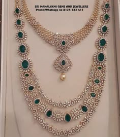 25+ Best Bridal Jewellery that are Elegant and Beautiful Bridal Diamond Necklace, Choli Blouse, Indian Bridal Jewelry Sets, Gold Necklace Indian, Jewelry Set Design, Gold Necklace Indian Bridal Jewelry, Diamond Necklace Designs, Bridal Diamond Jewellery, Indian Bridal Jewelry