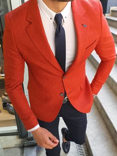 Bellingham Tile Slim Fit Blazer – BOJONI Red Blazer Outfit Men, Slim Fit Blazers For Men, Red Blazer Outfit, Black And Red Suit, Stylish Mens Haircuts, Mens Casual Suits, Dapper Outfit, Mens Business, Slim Fit Blazer