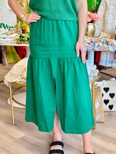 Esmeralda Skirt in Verdant Green. Pairs well with Cece Sweater Tank in Green. Verdant Green, Sweater Tank, Denim Jumpsuit, Winter Sale, Top Dress, Skirt Pants, Summer Sale, Short Pants, Final Sale