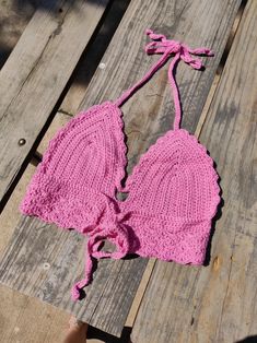 Pink Summer Crochet Top Colorful Bikini Bralette Crop Top - Etsy Summer Crochet Top, Crop Top Knit, Zig Zag Crochet, Crocheting Ideas, Womens Halter Tops, Crochet Summer Tops, Bralette Crop Top, Halter Tops, Pink Summer