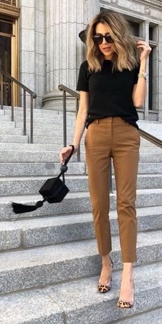 Casual Work Outfit Spring, Skirt Labuh, Casual Chic Spring, Casual Chic Outfits, Dressing Ideas, Outfit Essentials, Office Casual Outfit, Spring Work Outfits