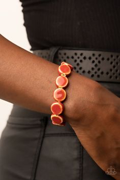 Glazed in a distressed red finish, an oversized collection of ceramic beads are threaded along a stretchy band around the wrist for a rustic fashion. Sold as one individual bracelet. Rustic Fashion, Ceramic Bracelet, Red Bracelet, Mobile Boutique, Diamond Life, Mixed Metal Jewelry, Red Bracelets, Paparazzi Accessories, Paparazzi Jewelry