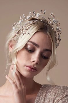 This rose gold crown is the perfect choice for a romantic fairytale wedding. Also available in gold and silver to ship worldwide Crystal Flower Crown, Art Curation, Saffron Flower, Hair Accessories Tiara, Rose Gold Tiara, Rose Gold Crown, Crown Silver, Uk Design, Rose Gold Flower