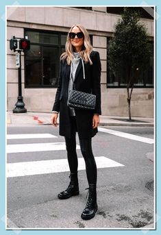 [SponsoredPost] 24 Drop-Dead Boots Winter Outfit Ideas 2023 You Will Ever Need #myoutfits Combat Boots Street Style, Black Combat Boots Outfit, Leather Leggings Look, Stylish Travel Outfit, Combat Boots Style, Look Legging