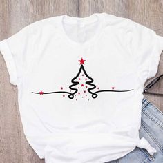 Xmas Shirt Ideas, Cats Funny Cartoon, Dog Mom Life, Personalized T Shirt, Christmas Tee Shirts, Creative T Shirt