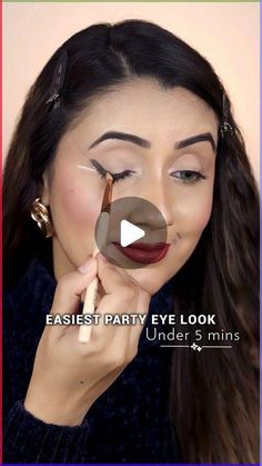 Good Smokey Eye, Easy Party Makeup Tutorials, Natural Smokey Eye Makeup Tutorial, Easy Eye Makeup For Beginners, Easy Smokey Eye For Beginners, Easy Makeup For Beginners, Easy Smokey Eye Tutorial, Daytime Smokey Eye, Eye Makeup For Beginners