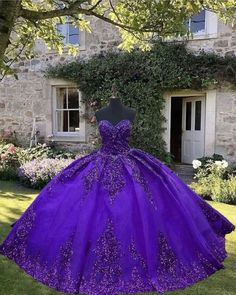 Dark Purple Quinceanera Dresses, Purple Quince Dress, Aramex Delivery, Purple Ball Gown, Quince Dresses Purple, Xv Dresses, Purple Quince, Dark Purple Dresses