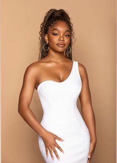 Black Women Graduation Hairstyles, Braids For Photoshoot, Marsai Martin Photoshoot, Marsai Martin Makeup, Elegant Braided Hairstyles Black Women, Photoshoot Hairstyles Black Women, Marsai Martin Braids, Marsai Martin Aesthetic, Marsai Martin Hairstyles