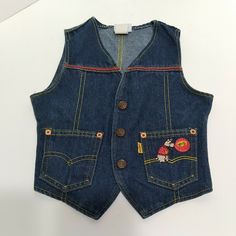 Vtg Levi's Denim Vest Sz 6 Jean Vest DOG Sweater Ball Double Pockets Buttons Red. The colors are very vibrant! The pictures do not do justice to this very adorable piece of Levi's history! Retro Blue Cotton Denim Vest, Blue Cotton Retro Denim Vest, Blue Retro Cotton Denim Vest, Retro Blue Denim Vest With Pockets, Retro Medium Wash Cotton Denim Vest, Vintage Denim Blue Cotton Vest, Retro Style Medium Wash Denim Vest, Vintage Denim Blue Tops With Pockets, Retro Cotton Denim Vest For Summer