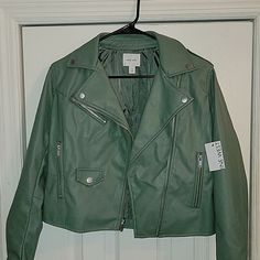 Nine West Brand Sage Green Women Xs Brand New With Tags Biker Jacket, Semi Cropped, Zipper Accents. Faux Leather. (Last Pic Stock Photo Brown) Green Casual Biker Jacket With Zipper Closure, Green Casual Biker Jacket With Zipper, Casual Green Biker Jacket With Zipper, Casual Green Biker Jacket For Fall, Trendy Green Biker Jacket With Zipper Closure, Green Biker Jacket For Fall, Casual Green Biker Jacket For Spring, Green Spring Biker Leather Jacket, Green Moto Outerwear For Fall