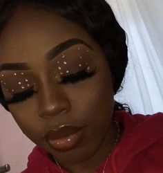 Black Makeup Looks With Rhinestones, Soft Makeup With Rhinestones, Natural Makeup For Black Women With Rhinestones, Dark Rhinestone Makeup, Natural Makeup With Rhinestones, Eye Gems Makeup Rhinestones, Rhinestone Makeup Looks Black Women, Rine Stone Makeup Black Women, Diamond Makeup Looks