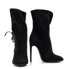 New In Box Gorgeous Alaia Short Black Boots! Fabulously Made From Black Suede In Italy, These Boots Feature Round Toes And Styled With Tie Detailing, Stiletto Heel.Retail $1,995.00 Alaia Shoes, Short Black Boots, Black Suede Boots, Suede Boots, Stiletto Heel, Black Suede, Black Boots, Bootie Boots, Ankle Boots