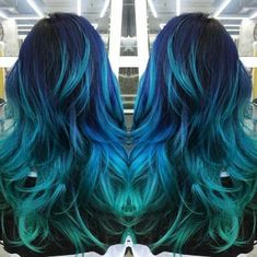 Aqua Hair Color, Blue And Green Hair, Aqua Hair, Wavy Curls, Turquoise Hair, Beard Brush, Ombré Hair