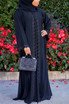 Qaria Abaya | Al Shams Abayas_1 Open Abaya Style, Burqa Design, Simple Abaya Designs, Burqa Designs, Stylish Abaya, Simple Abaya, Black Hijab, Abaya Design, Black Abaya