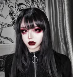 Vamp Makeup, Makeup Vampire, Maquillage Goth, Demon Makeup, Goth Eye Makeup, Makeup Asian, Vampire Makeup, Halloween Makeup Diy