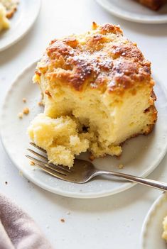 Ingredients: 1 Panettone (about 1 lb), cut into cubes 3 large eggs 1 1/2 cups whole milk 1/2 cup heavy cream 1/2 cup granulated sugar 1 tsp vanilla extract 1 tsp ground cinnamon 1/4 tsp salt 1/2 cup raisins or currants (optional) 1/2 cup chopped chocolate or chocolate chips (optional) 2 tbsp unsalted butter (cut into small pieces) Powdered sugar for dusting (optional)