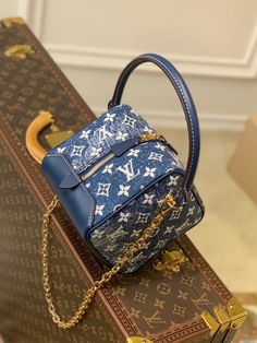 Louis Vuitton Square Bag Denim Jacquard Blue By Nicolas Ghesquiere For Women, Women’s Bags 6.3in/16cm LV M59611 Louis Vuitton Denim, Dice Bag, Nicolas Ghesquiere, Classic Logo, Square Bag, Louis Vuitton Handbags, Fashion Handbags, Body Bag, Cow Leather