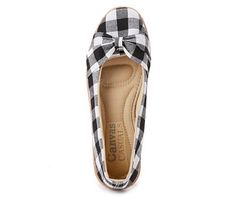 Upgrade your footwear with this pair of ballerina flats that features a classic black and white gingham print and beautiful bow accent. They can be dressed up or down to fit any occasion and have an easy slip-on silhouette. Casual Black Ballet Flats For Summer, Casual Summer Flats With Bow, Casual Closed Toe Flats With Bow, Trendy Black Ballet Flats For Summer, Casual Ballet Flats For Fall, Casual Ballet Flats With Bow For Fall, Casual Ballet Flats With Bow, Casual Fall Ballet Flats With Bow, Casual Slip-on Ballet Flats With Bow