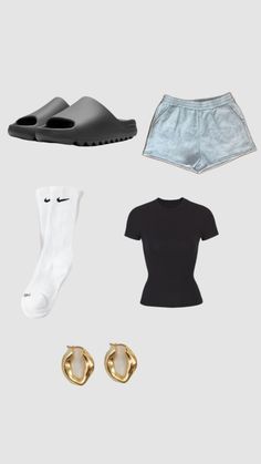 Outfits For When Its Hot Outside, Comfy Outfits Shorts, Road Trip Outfit Summer, Outfit Ideas Summer Casual, Cute Highschool Outfits, Trendy Outfits For Teens, Cute Lazy Outfits, Cute Lazy Day Outfits