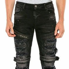 CIPO & BAXX  " SNIPER " JEANS NEW VERY TRENDY JEANS  perfect fitting  color : black 98 % cotton /  2% elastane   choose sizes above size :  29/32  ( width 78 cm / length 106 cm ) size :  29/34  ( width 78 cm / length 112 cm ) size :  30/32  ( width 80 cm / length 106 cm ) size :  30/34 ( width 80 cm / length 112 cm ) size :  31/32  ( width 82 cm / length 106 cm ) size :  31/34  ( width 82 cm / leng Punk Style Ripped Black Jeans, Black Ripped Punk Jeans, Black Distressed Cargo Jeans For Spring, Spring Distressed Black Cargo Jeans, Fall Distressed Black Cargo Jeans, Urban Fitted Distressed Bottoms, Black Distressed Cargo Jeans For Fall, Black Punk Denim Jeans, Black Punk Style Denim Jeans