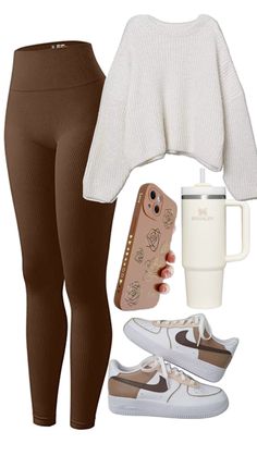 Comfortable fit Preppy Fall Outfits, Brown Leggings, Casual Preppy Outfits, Outfit Inspo Casual, Trendy Outfits For Teens, Cute Lazy Day Outfits, Cute Preppy Outfits, Cute Comfy Outfits