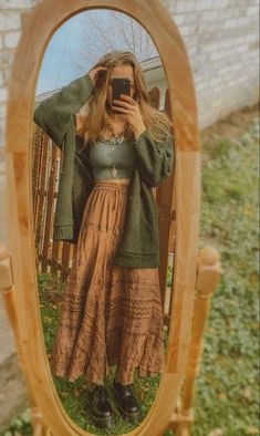 Hippy Fairy Aesthetic, Different Aesthetics Fashion Women, Boho Pants Winter, Earthy Vibes Aesthetic Outfits, Cottagecore Goblincore Outfits, Hippy Cottagecore Outfits, Boho Core Style, Hippiecore Aesthetic Outfits, New Bohemian Fashion