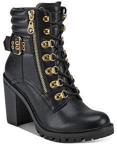 Guess Boots Outfit, Boot Camp, Only Shoes, Casual Loafers, Guess Shoes, Aragon, Shoes Booties, Black Booties, Long Beach