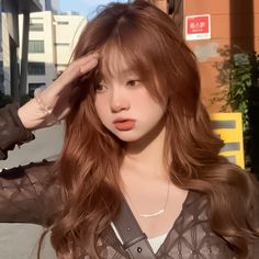 Warm Toned Brown Hair, Warm Tone Hair Color, Brown Hair Korean, Curly Asian Hair, Dark Orange Hair, Red Hair Ideas, Bleach Hair Color, Red Hair With Bangs, Light Auburn Hair