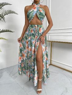 Hawaiian Dresses For Women Party, Hawaiana Party Outfits Women, Hawaiin Theme Party Outfit, Tropical Party Outfit Women, Tropical Dress Party, Luau Outfit Women, Tropical Outfits For Women, Tropical Dress Outfit, Tropical Island Outfits