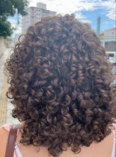 Natural Curly Hair Cuts, Curly Hair Care Routine, Curly Hair Photos, Cute Curly Hairstyles, Curly Hair Styles Easy, Beautiful Curly Hair, Haircuts For Curly Hair, Hairdos For Curly Hair