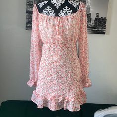 Floral Dress With A Smocked Silhouette With A Square Neckline And Cropped Sleeves. Finished With A Ruffle Hem. Size Xl Long Sleeve Tshirt Dress, Blue Babydoll Dress, Lace Ruffle Dress, Plaid Crochet, Black Lace Mini Dress, Bird Dress, Linen Shift Dress, Choker Dress, Ribbed Bodycon Dress