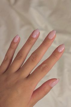 Just Gel Nails, Overlay Nails Clear, Bonder Gel Nails, Natural Simple Acrylic Nails, Cute Basic Nails Acrylic Short, Nails For Nurses Natural, Sculpted Gel Nails Short, Thick Gel Nails, Hard Gel Manicure Ideas