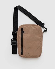 Sport Crossbody : Cocoa - Baggu Hands Free Bag, Baggu Bags, Corner Store, Cocoa Brown, The Train, Nylon Bag, Pocket Pouch, Patch Pocket, Cocoa