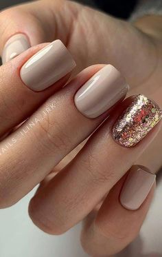 Shiny Nails Designs, Nail Design Glitter, Makeup Nails Designs, Nail Colors Winter, Holiday Nail, Her Nails, Shiny Nails, Nail Art Wedding, Nail Designs Glitter