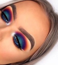 Trucco Smokey Eye, Halo Eyeshadow, Halo Eye Makeup, Maquillage Yeux Cut Crease, Eye Shadow Makeup, Shadow Makeup