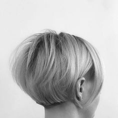 Short Layered Pixie, Bob Cuts For Women, Cropped Hair, Layered Pixie Cut, Angled Bobs, Layered Pixie, Short Bob Cuts, Bob Cuts