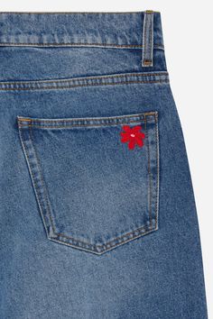 Jean Pockets, Fall Denim, Flower Patch, Spring Summer 2022, Crochet Stitches Tutorial, Patched Jeans, Classic Jeans, Relaxed Fit Jeans, Knitwear Tops