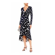 Oscar De La Renta Floral Wrap Dress. Nwt. Size Xs. Color- Navy/White. Retail- $3,000 Bust/Waist Measurements Will Depend On How U Have It Tied. It’s A Wrap Dress. Elegant Floral Print Midi Wrap Dress, Elegant Floral Print Wrap Dress, Elegant Floral Midi Wrap Dress, Elegant Floral Print Wrap Dress For Date Night, Chic Floral Print Evening Wrap Dress, White Fitted Wrap Dress For Evening, Floral Wraps, Wrap Dress Floral, Navy And White