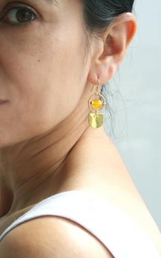 ★★★Golden yellow orbs of agate glow within these earrings. Need an earring that works well with work outfits and brunch dates, this piece is for you. + Yellow Agate. 14K Gold Fill Ear Wire. 14K Gold Plate Findings.+ Length: 1.5 inches.+ Earring take 1 day to make.+ Your jewelry will come in a jewelry box, tied with a ribbon.➤➤ Have a question about this product, reach out to me here ➙ https://www.etsy.com/conversations/new?with_id=9057464&referring_id=5772224&referring_type=shop&recipient_id=905 Modern Pearl Earrings, Bridal Earrings Chandelier, Half Moon Earrings, Brunch Dates, Yellow Agate, Greenwich Ct, Earrings Bohemian, Beaded Hoop Earrings, Bohemian Earrings