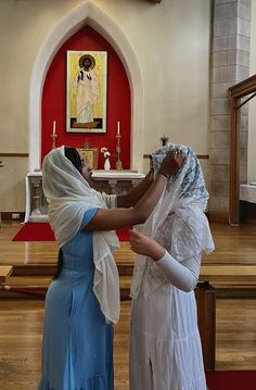 Catholic Veiling   #catholic #veiling #christiangirl #christiansisters #catholicism #catholicveiling #christian #holy Catholic Veiling, Christian Outfits Modesty, Girls Veiled, Catholic Veil, Church Aesthetic, Gods Princess, Church Fits