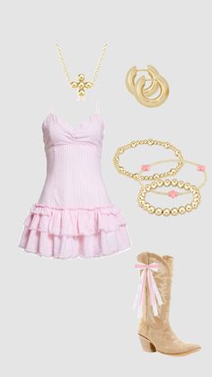 Girly Country Outfits, Italy Cruise, Megan Moroney, Preppy Fits, Casual Country Outfits, Preppy Dresses, Ootd Inspo, Country Concert Outfit, Casual Preppy Outfits