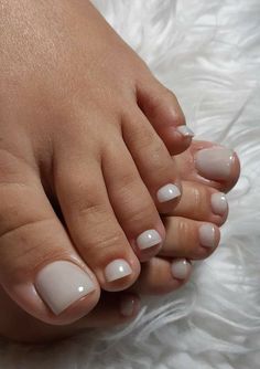 Vibrant Summer Toe Nail Colors 2023: 25 Ideas - thepinkgoose.com Classy Toes Nails Colors, Wedding Nails For Bride Toes, Summer Pedi 2023 Color Trends, Classy Toenail Colors, Natural Color Pedicure, Pedicure Ideas Matte, White Pearl Toe Nails, Hoco Toenails