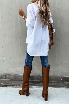 Basic Streetwear, Back To Basics, Dress Shirts For Women, Elegant Shirt, Button Shirt, Fall Winter Outfits, Work Casual, Outfits Casuales