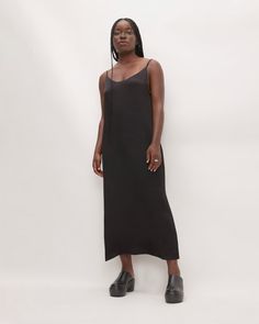 The Hammered Satin Slip Dress Black – Everlane Polish Dress, Dark Green Shirt, Fast Fashion Brands, Black Slip Dress, Satin Slip, Satin Slip Dress, Green Shirt, Polished Look, Low Key