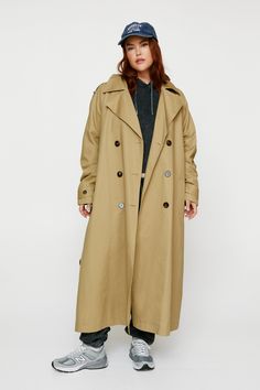 Plus Size Trench Coat, Black Tie Party, Look Plus Size, Short Playsuit, Clothing Plus Size, Knitwear Tops, Shoes With Jeans, Casual Fit, Hoodie Top