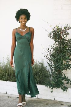 June Wedding Guest Dress, Simple Green Dress, Grandma Vibes, Cute Hoco Dresses, Stretch Satin Fabric, Best Wedding Guest Dresses, Cute Homecoming Dresses, June Wedding, Cute Prom Dresses