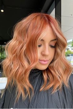 Short Blonde Copper Hair, Peachy Copper Balayage, Red Copper Hair Color With Highlights, Copper Hair With Strawberry Highlights, Copper And Blonde Hair Color Peekaboo, Fall Red And Blonde Hair Color, Unique Copper Hair