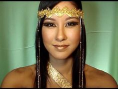 Egyptian Queen Makeup Tutorial + DIY Headdress! Spiked Crown, Egyptian Headpiece, Diy Headdress, Egyptian Halloween, Walk Like An Egyptian, African Princess, Egyptian Women, Headpiece Diy, Celebrity Makeup Looks